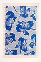 Load image into Gallery viewer, iris tea towel